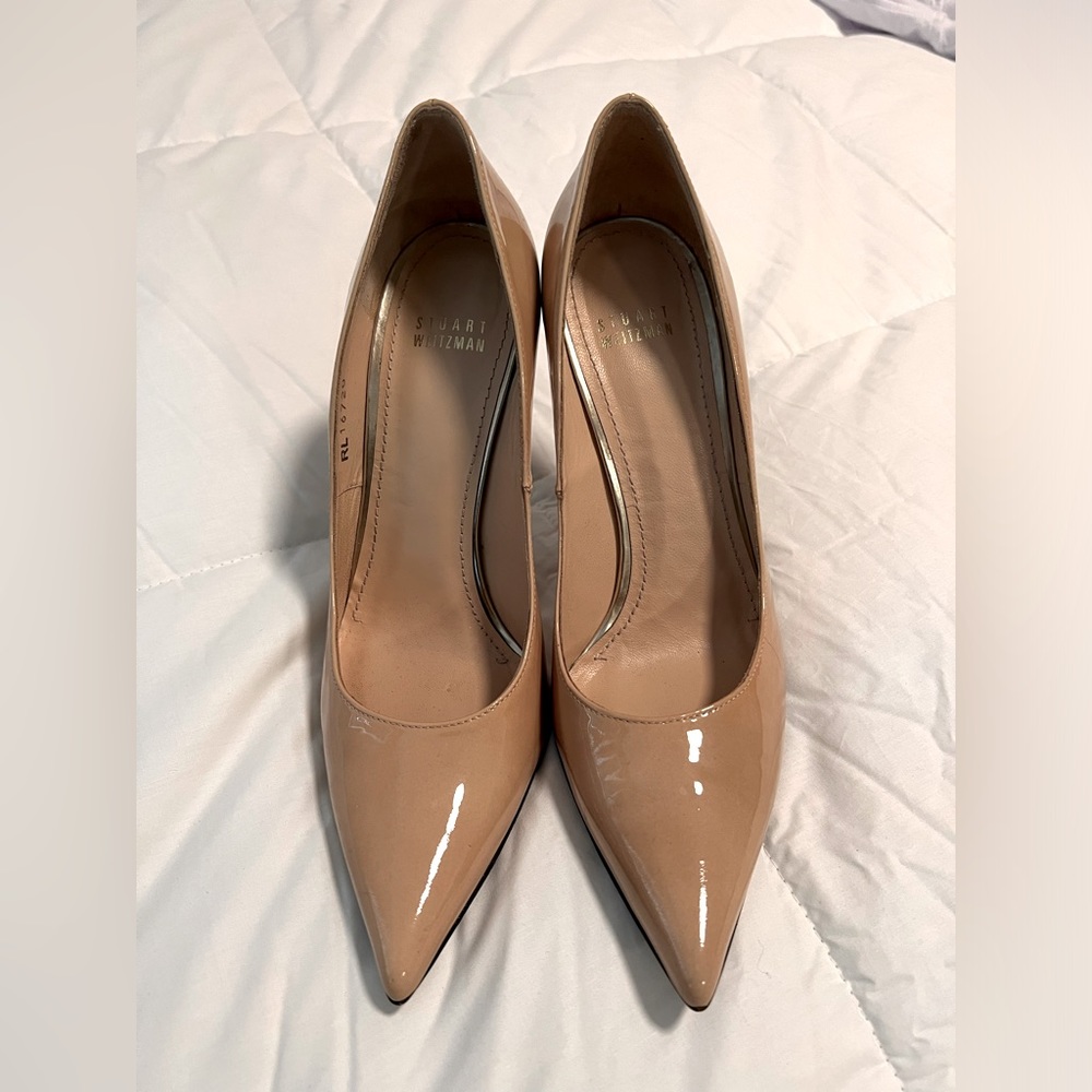 Stuart Weitzman pumps